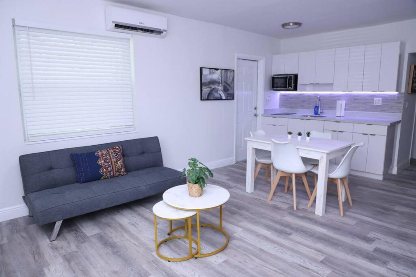 Douglas Rd Apartments Miami Exterior photo